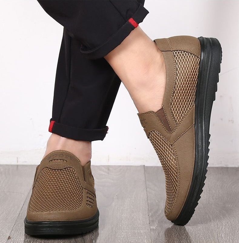 Men's Lightweight Breathable Slip On Soft Sole Casual Shoes